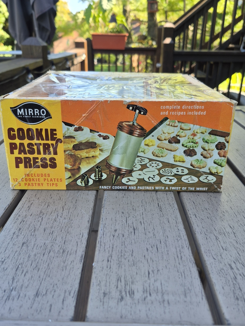 Vtg Mirro Cookie Pastry Press M-0358-22 12 Plates 3 Tips Box Complete USA